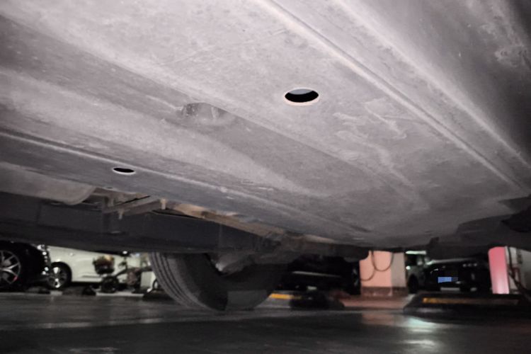 Used Jaguar F-PACE 2018 Restyled 2.0T All-Wheel-Drive R-Sport Sport Edition Chassis Rear Left