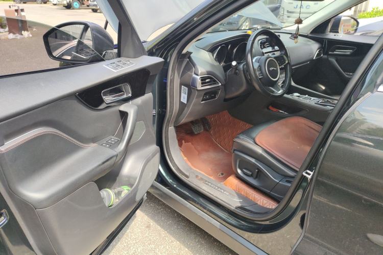 Used Jaguar F-PACE 2018 2.0T Four-Wheel Drive Urban Luxury Edition Driver Seat