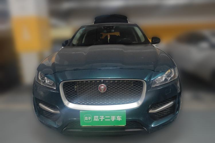 Used Jaguar F-PACE 2018 2.0T All-Wheel Drive R-Sport Sport Edition Front
