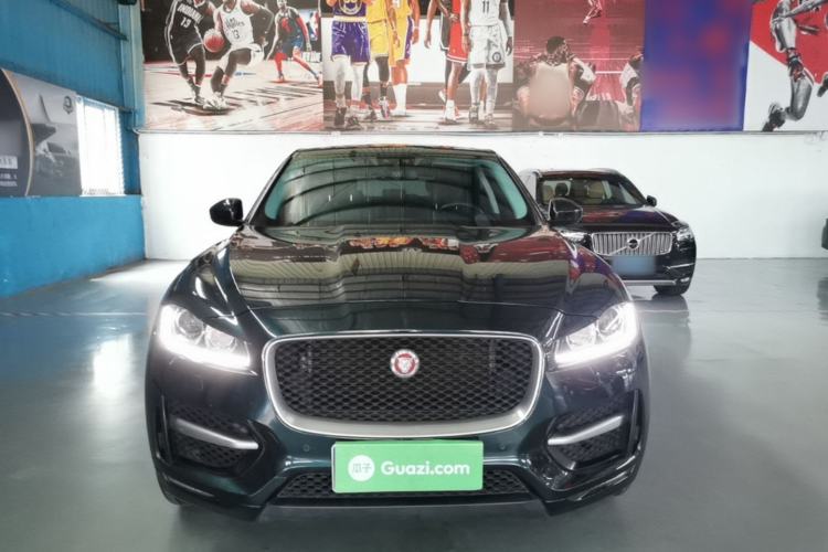 Used Jaguar F-PACE 2018 2.0T All-Wheel Drive R-Sport Sport Edition Front