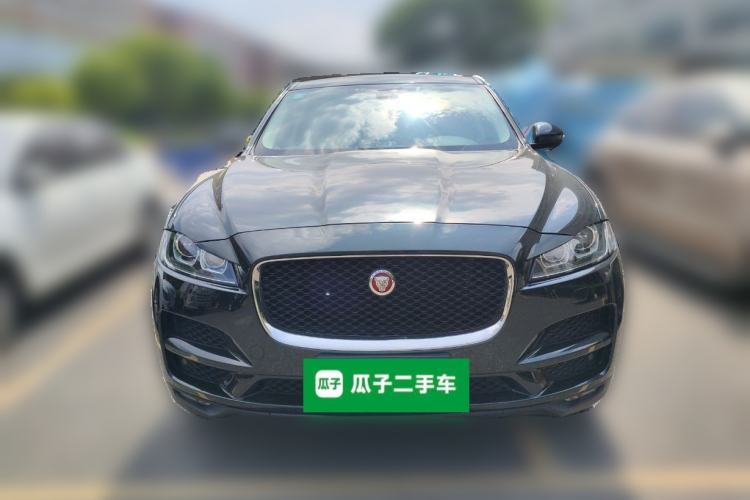 Used Jaguar F-PACE 2018 2.0T Four-Wheel Drive Urban Luxury Edition Front