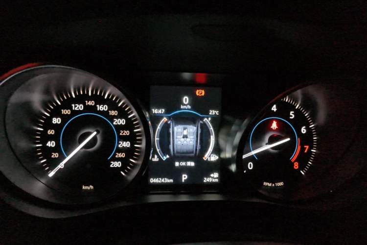 Used Jaguar F-PACE 2018 2.0T Four-Wheel Drive Urban Luxury Edition Instrument Cluster