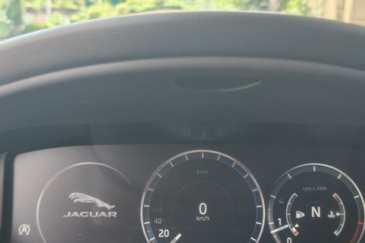 Used Jaguar F-PACE 2018 2.0T All-Wheel Drive R-Sport Sport Edition Instrument Cluster