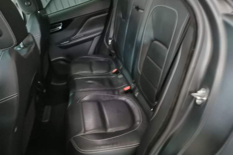 Used Jaguar F-PACE 2018 2.0T All-Wheel Drive R-Sport Sport Edition Left Rear Seat