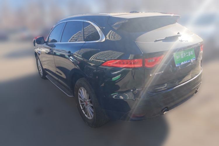 Used Jaguar F-PACE 2018 2.0T Two-Wheel Drive Urban Deluxe Edition Rear Left 45 Deg