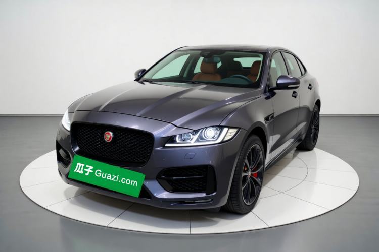 Used Jaguar F-PACE 2018 Restyled 2.0T All-Wheel-Drive R-Sport Sport Edition Guazi used car, China used car export, Used car for sale, Used cars, Cheapest cars for sale