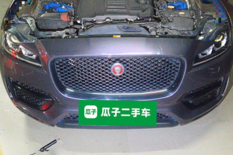 Used Jaguar F-PACE 2018 Restyled 2.0T All-Wheel-Drive R-Sport Sport Edition Engine Bay