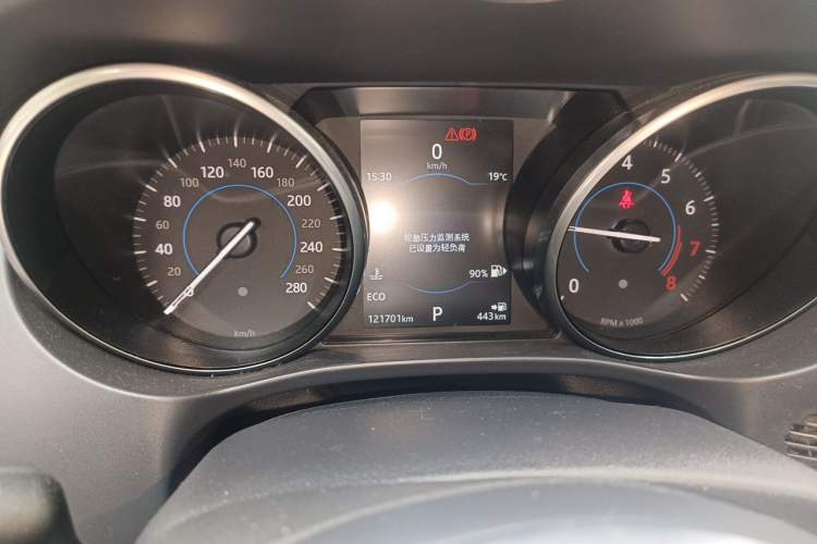 Used Jaguar F-PACE 2018 2.0T Four-Wheel Drive Urban Luxury Edition Instrument Cluster