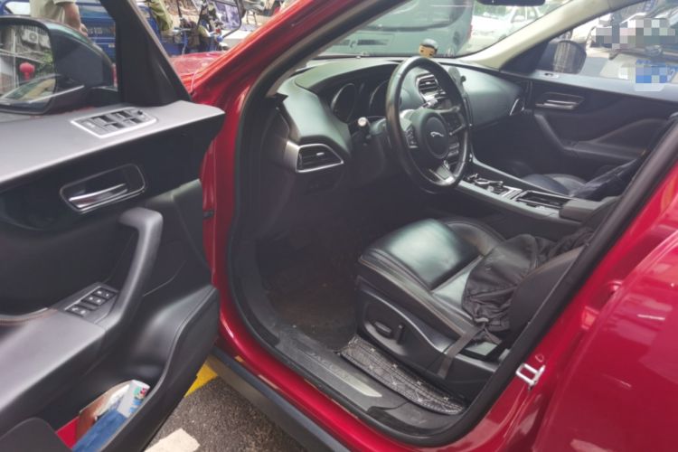 Used Jaguar F-PACE 2018 2.0T Four-Wheel Drive Urban Luxury Edition Driver Seat