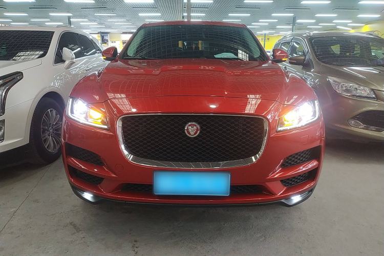 Used Jaguar F-PACE 2018 2.0T Four-Wheel Drive Urban Luxury Edition Front