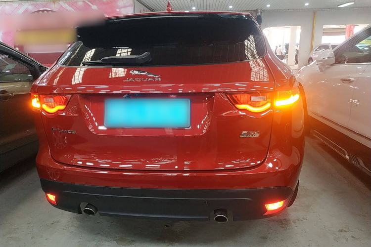Used Jaguar F-PACE 2018 2.0T Four-Wheel Drive Urban Luxury Edition Rear
