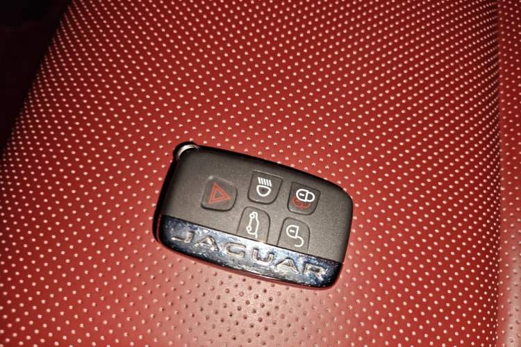 Used Jaguar F-PACE 2018 3.0 SC Four-Wheel Drive R-Sport Sport Edition Interior 1