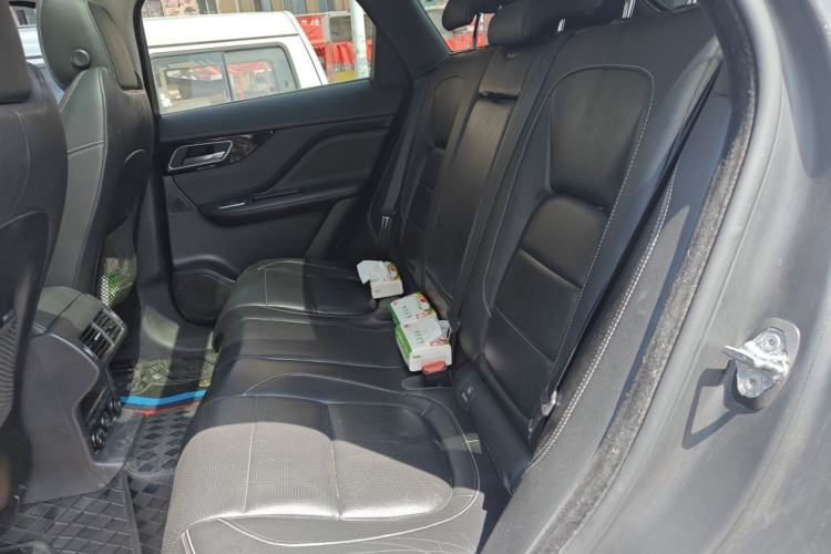 Used Jaguar F-PACE 2018 Restyled 2.0T All-Wheel-Drive R-Sport Sport Edition Left Rear Seat