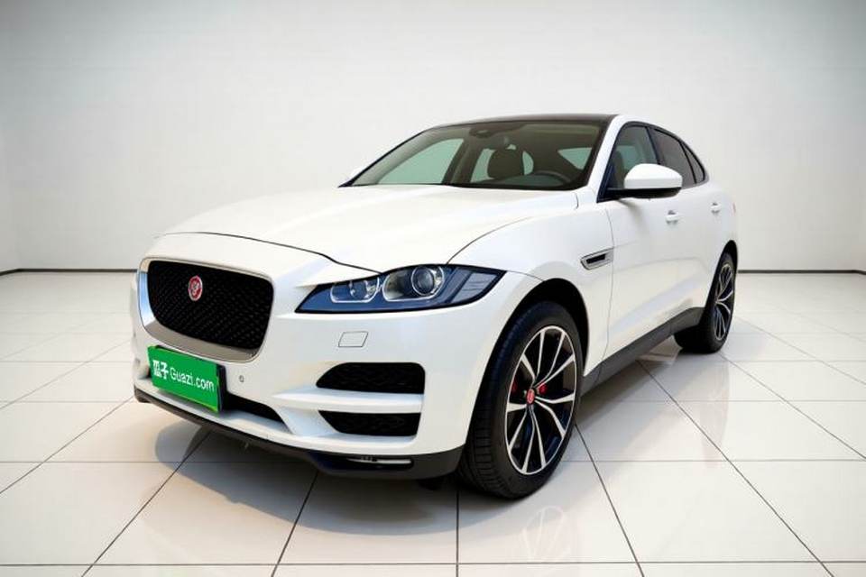 Jaguar F-PACE 2018