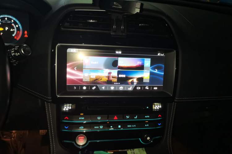 Used Jaguar F-PACE 2018 2.0T All-Wheel Drive R-Sport Sport Edition Audio And AC Panel