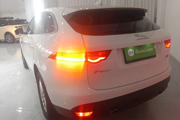 Used Jaguar F-PACE 2018 2.0T Four-Wheel Drive Urban Luxury Edition Exterior 2