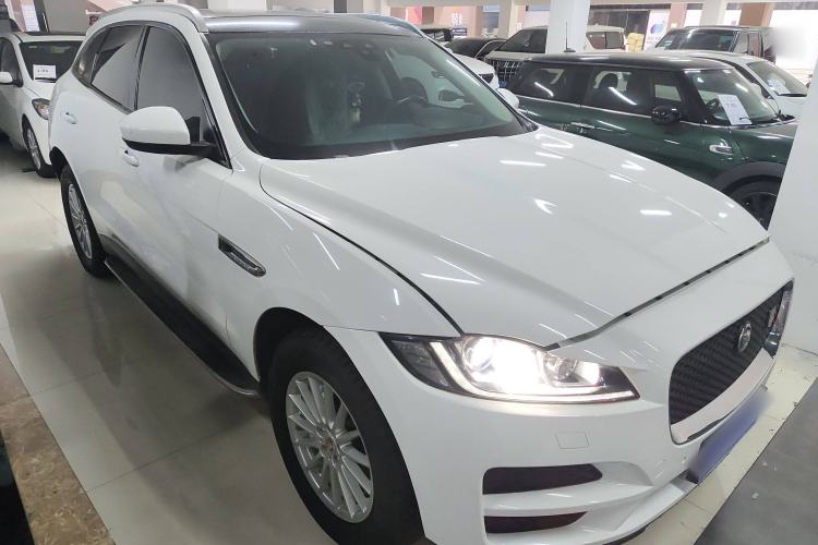 Used Jaguar F-PACE 2018 2.0T Two-Wheel Drive Urban Deluxe Edition Exterior 2