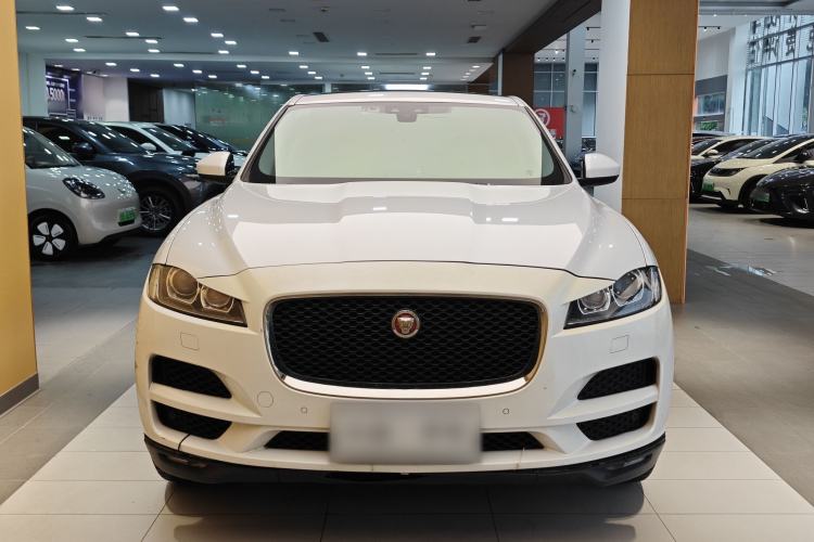 Used Jaguar F-PACE 2018 2.0T Four-Wheel Drive Urban Luxury Edition Exterior 2