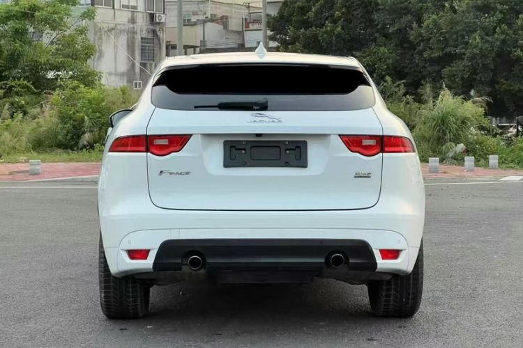 Used Jaguar F-PACE 2018 2.0T Four-Wheel Drive Urban Luxury Edition Exterior 2
