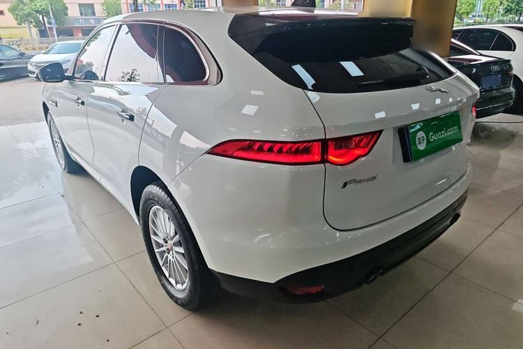 Used Jaguar F-PACE 2018 2.0T Two-Wheel Drive Urban Deluxe Edition Exterior 3