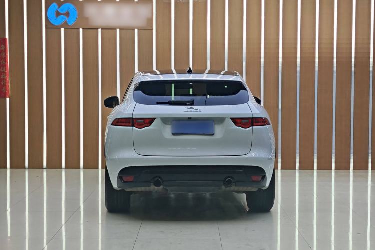 Used Jaguar F-PACE 2018 2.0T All-Wheel Drive R-Sport Sport Edition Exterior 3