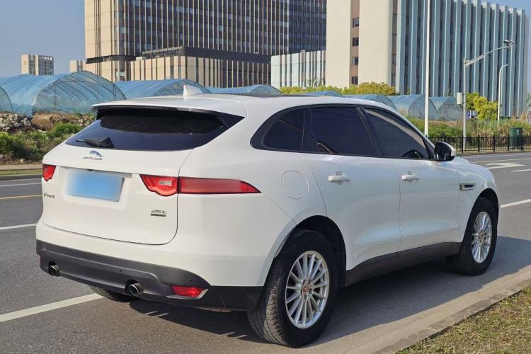 Used Jaguar F-PACE 2018 2.0T Four-Wheel Drive Urban Luxury Edition Exterior 4