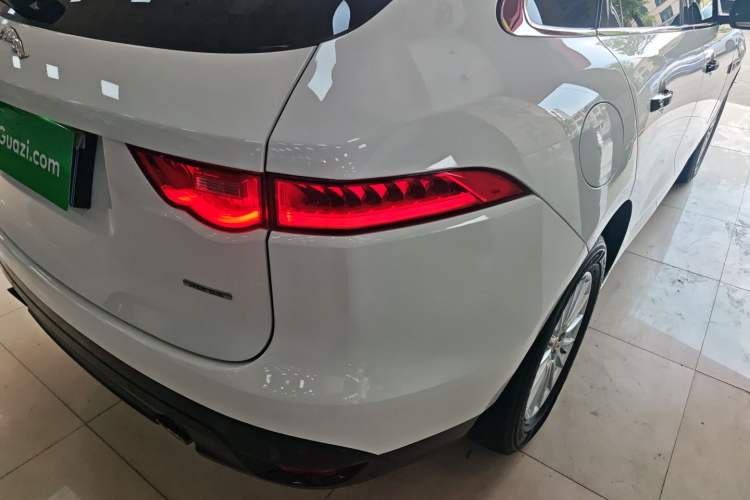 Used Jaguar F-PACE 2018 2.0T Two-Wheel Drive Urban Deluxe Edition Exterior 6