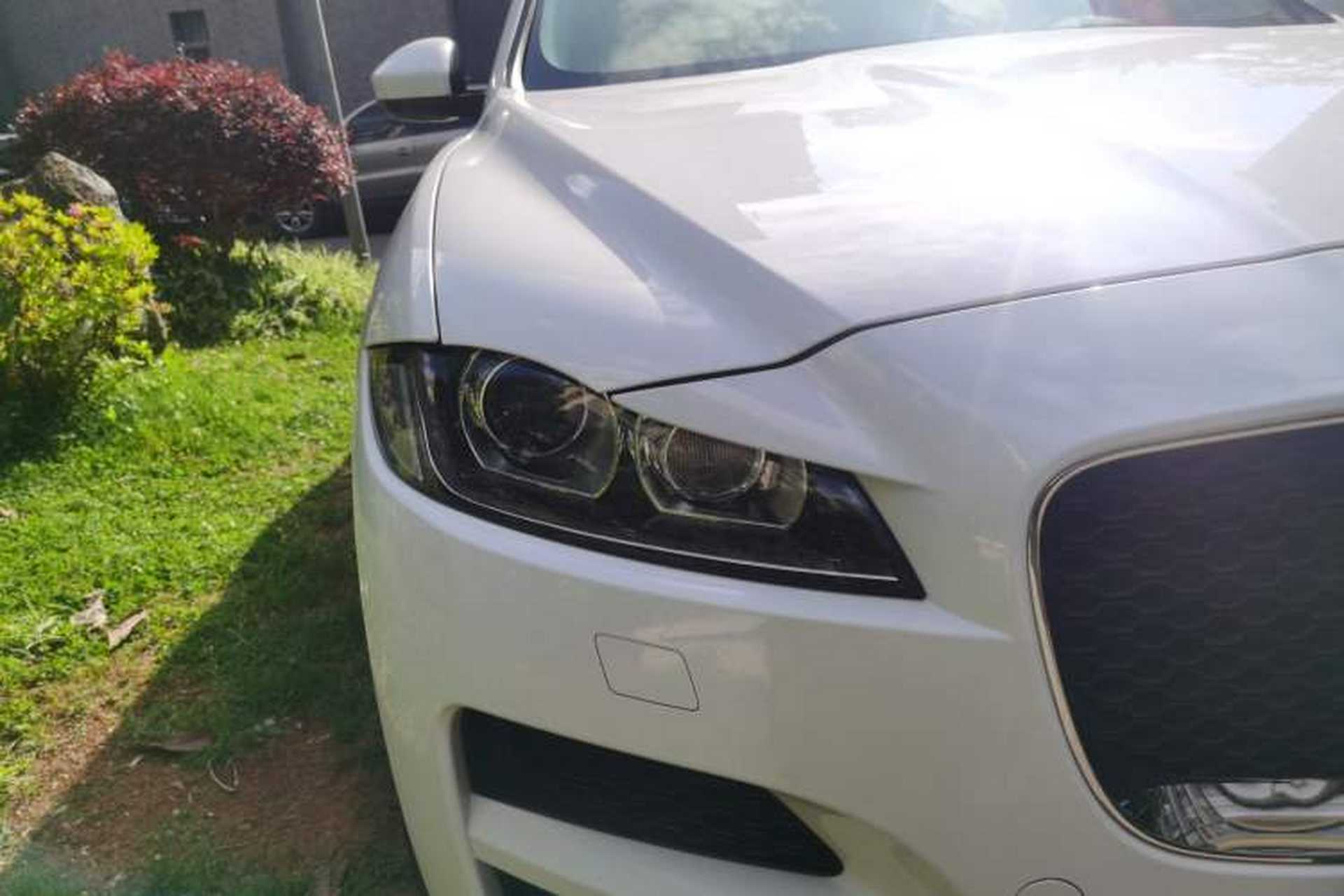 Used Jaguar F-PACE 2018 2.0T Two-Wheel Drive Urban Deluxe Edition Exterior 6