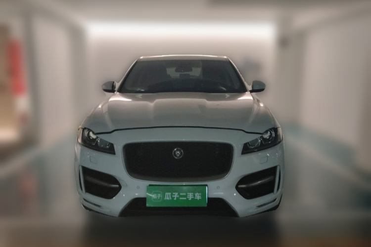 Used Jaguar F-PACE 2018 2.0T All-Wheel Drive R-Sport Sport Edition Front