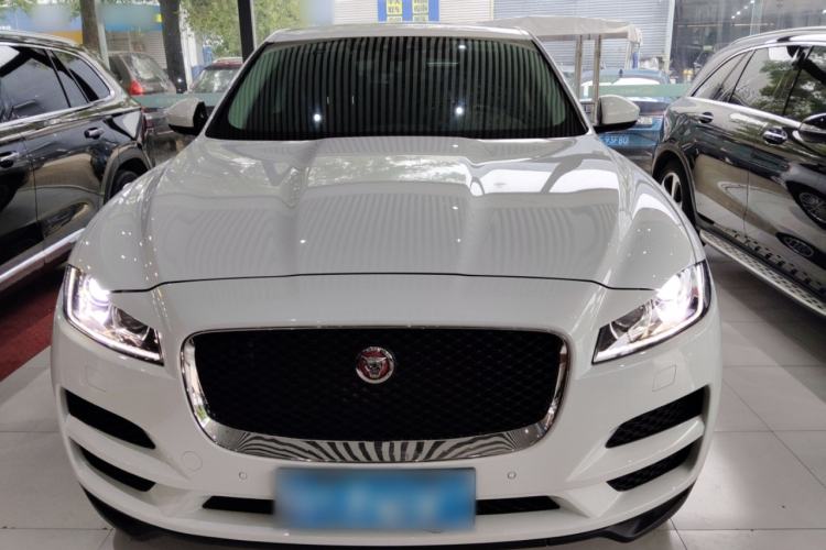 Used Jaguar F-PACE 2018 2.0T Four-Wheel Drive Urban Luxury Edition Front