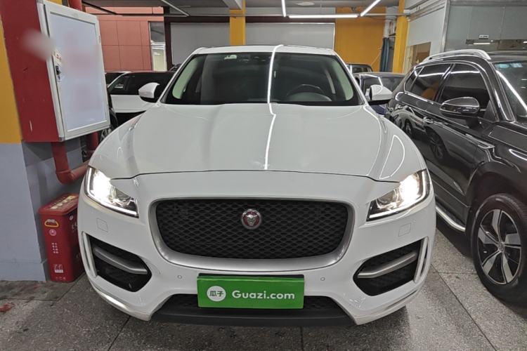 Used Jaguar F-PACE 2018 2.0T All-Wheel Drive R-Sport Sport Edition Front