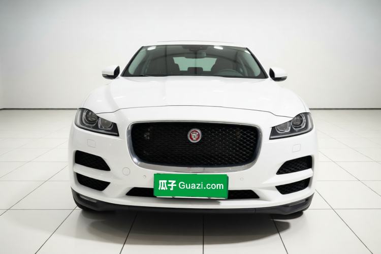 Used Jaguar F-PACE 2018 2.0T Four-Wheel Drive Urban Luxury Edition Front