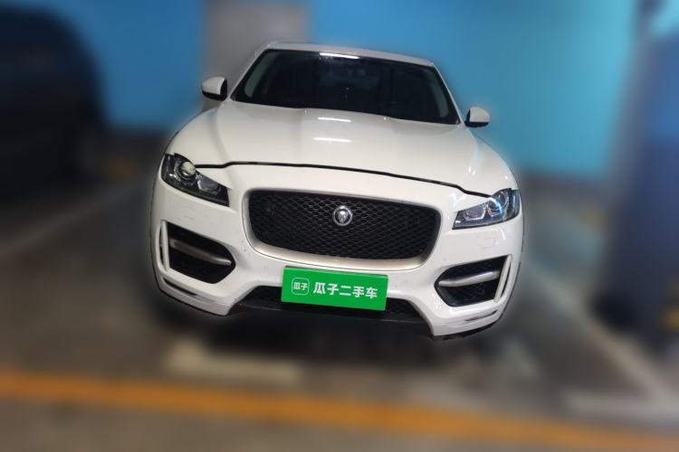 Used Jaguar F-PACE 2018 2.0T All-Wheel Drive R-Sport Sport Edition Front