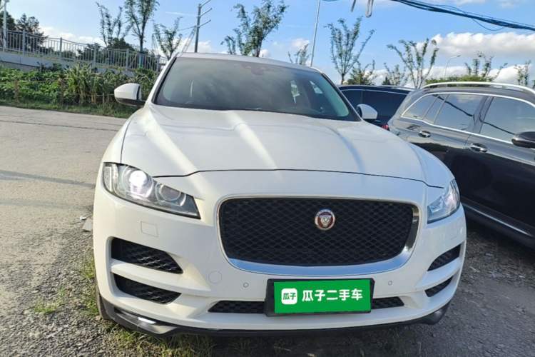 Used Jaguar F-PACE 2018 2.0T Four-Wheel Drive Urban Luxury Edition Front