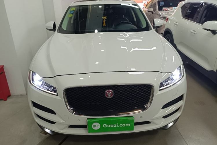 Used Jaguar F-PACE 2018 2.0T Four-Wheel Drive Urban Luxury Edition Front