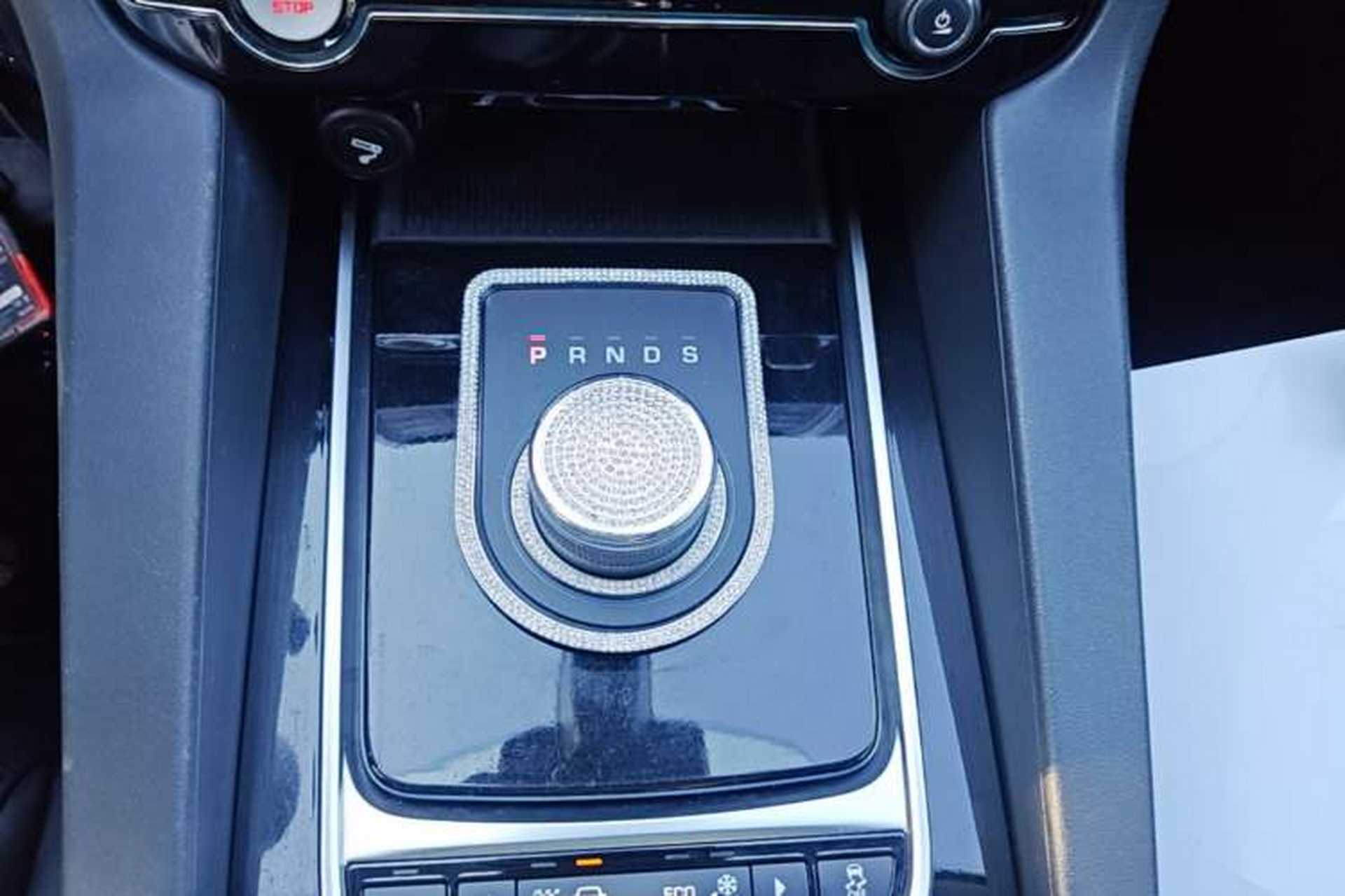 Used Jaguar F-PACE 2018 2.0T Four-Wheel Drive Urban Luxury Edition Gear Lever