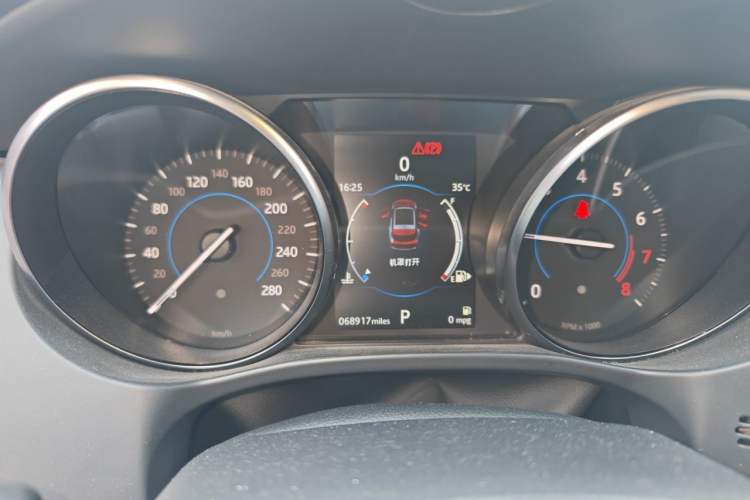 Used Jaguar F-PACE 2018 2.0T Four-Wheel Drive Urban Luxury Edition Instrument Cluster