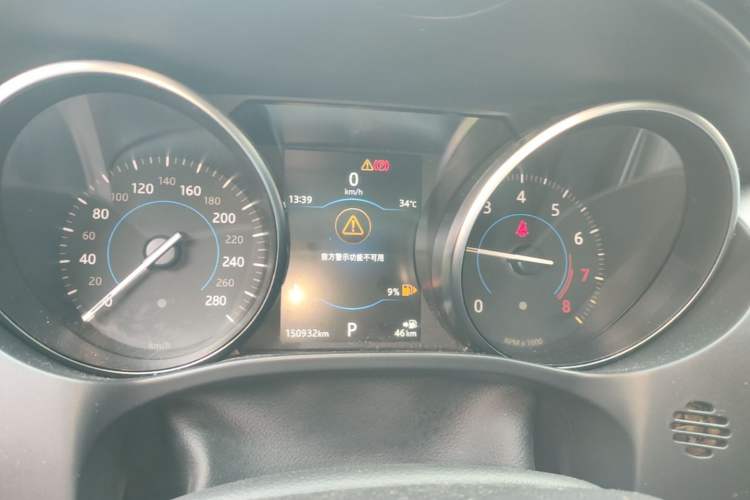 Used Jaguar F-PACE 2018 2.0T Four-Wheel Drive Urban Luxury Edition Instrument Cluster