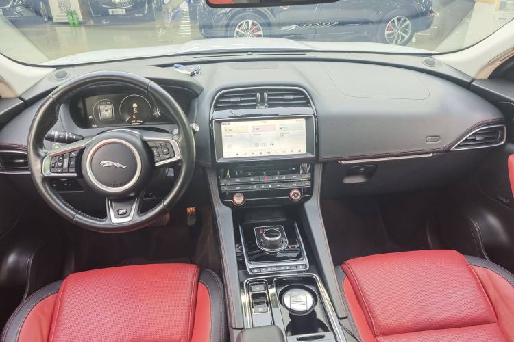 Used Jaguar F-PACE 2018 2.0T All-Wheel Drive R-Sport Sport Edition Interior 1
