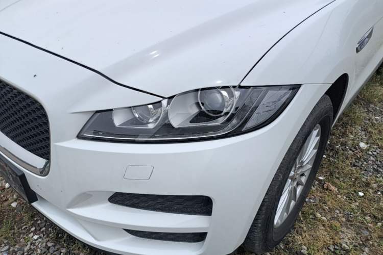 Used Jaguar F-PACE 2018 2.0T Four-Wheel Drive Urban Luxury Edition Left Front Headlight