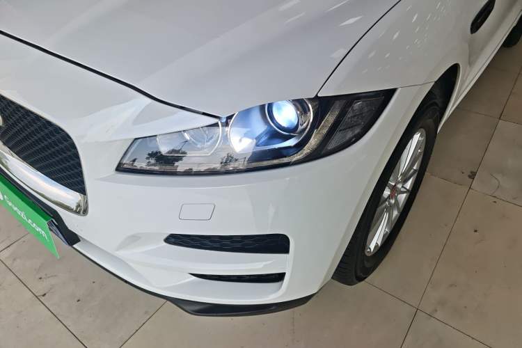 Used Jaguar F-PACE 2018 2.0T Two-Wheel Drive Urban Deluxe Edition Left Front Headlight