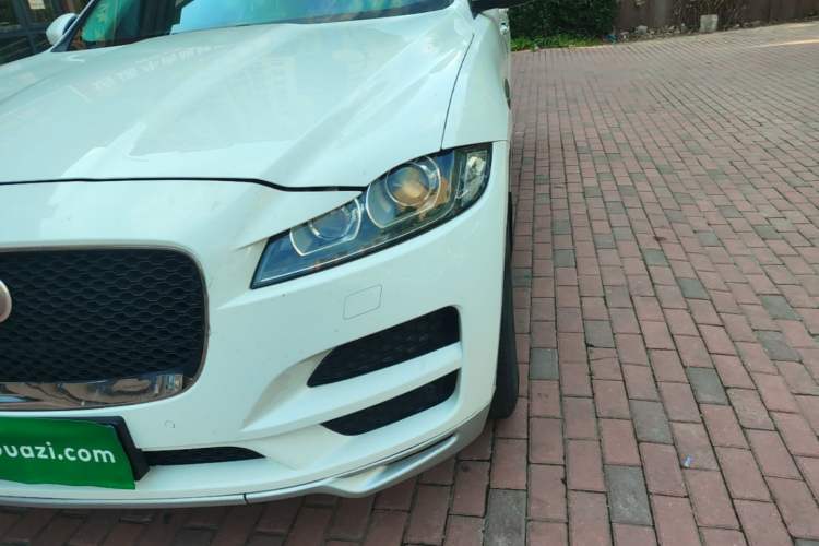 Used Jaguar F-PACE 2018 2.0T Four-Wheel Drive Urban Luxury Edition Left Front Headlight