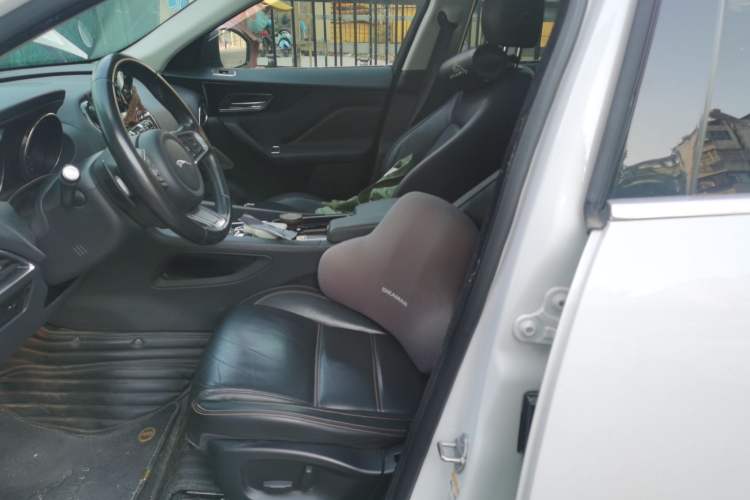 Used Jaguar F-PACE 2018 2.0T Four-Wheel Drive Urban Luxury Edition Left Front Seat
