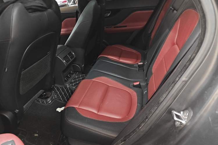 Used Jaguar F-PACE 2018 2.0T All-Wheel Drive R-Sport Sport Edition Left Rear Seat