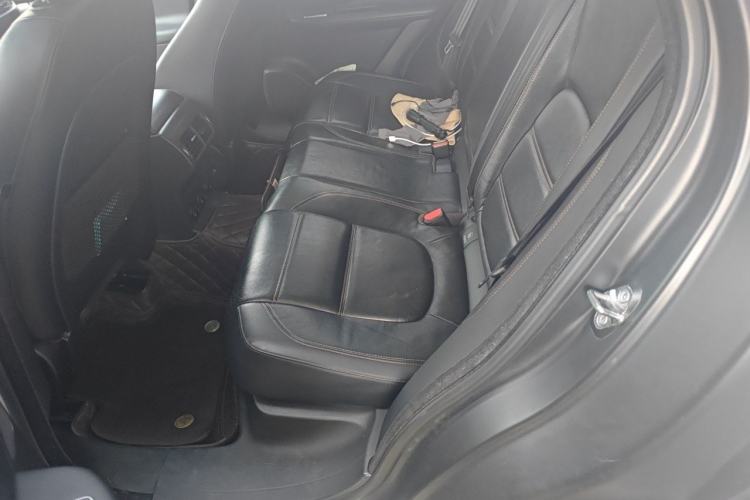 Used Jaguar F-PACE 2018 2.0T Four-Wheel Drive Urban Luxury Edition Left Rear Seat