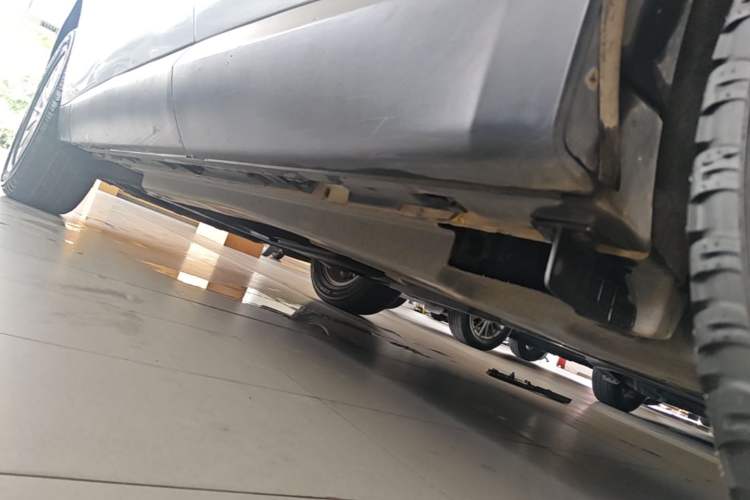 Used Jaguar F-PACE 2018 2.0T Four-Wheel Drive Urban Luxury Edition Left Side Sill