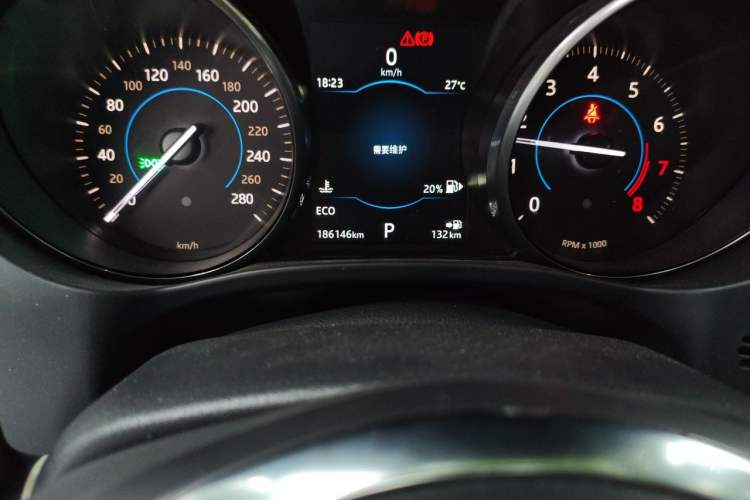 Used Jaguar F-PACE 2018 2.0T Four-Wheel Drive Urban Luxury Edition Odometer Close Up