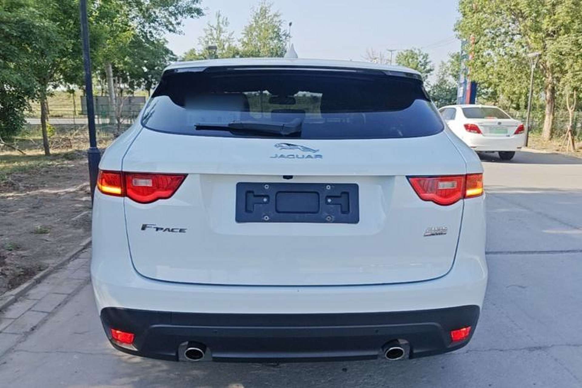 Used Jaguar F-PACE 2018 2.0T Four-Wheel Drive Urban Luxury Edition Rear