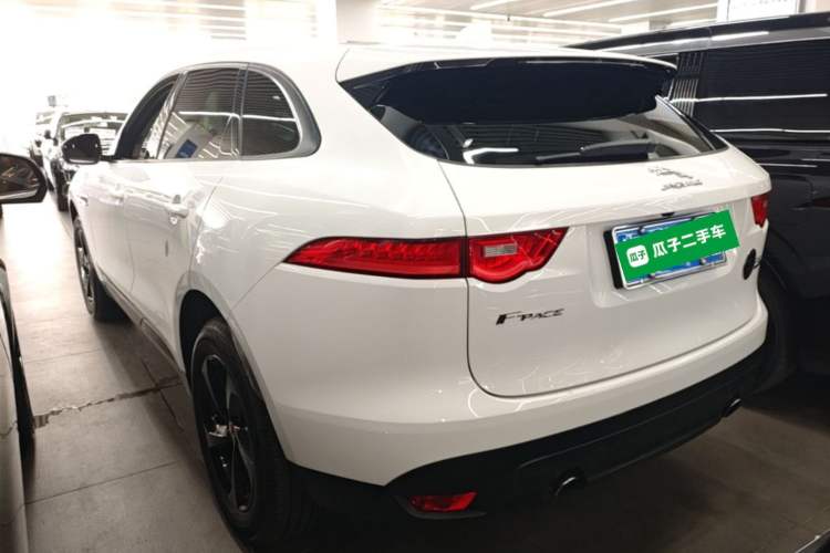 Used Jaguar F-PACE 2018 2.0T Four-Wheel Drive Urban Luxury Edition Rear Left 45 Deg