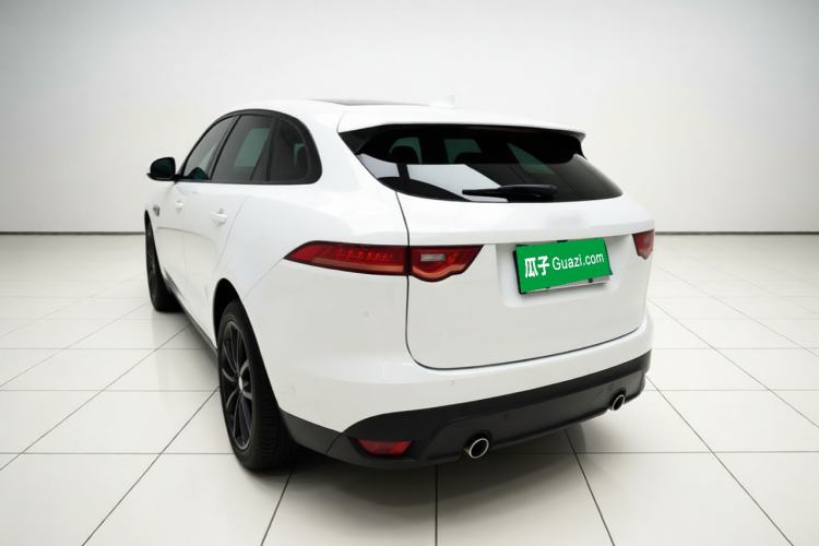 Used Jaguar F-PACE 2018 2.0T Four-Wheel Drive Urban Luxury Edition Rear Left 45 Deg
